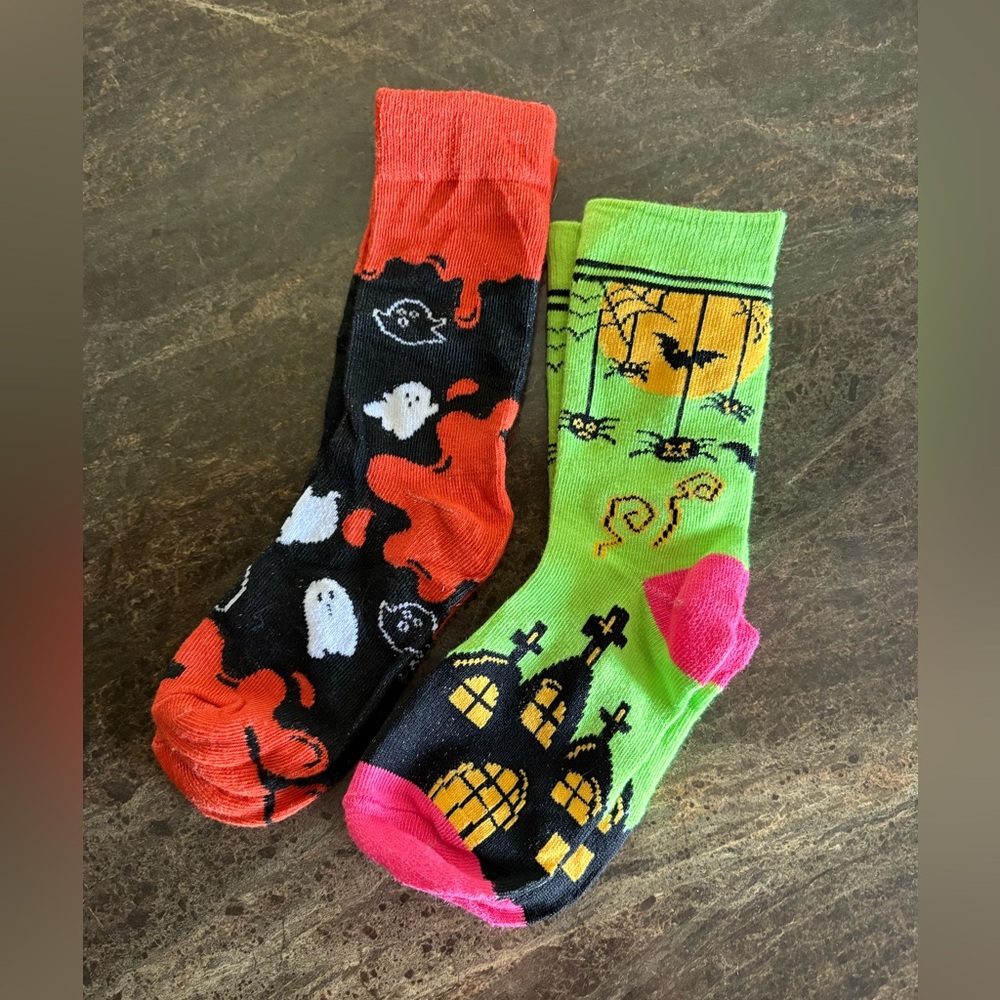 Halloween themed kids socks size youth small